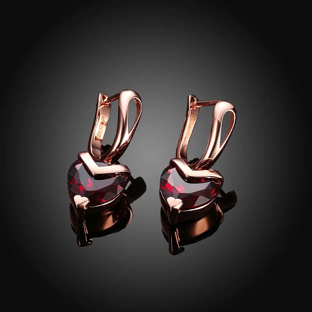Heart-Shaped Zircon Earrings in Rose Gold Plating